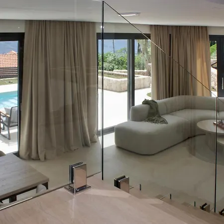 Holiday home Cozy In With Outdoor Swimming Pool Dubravka